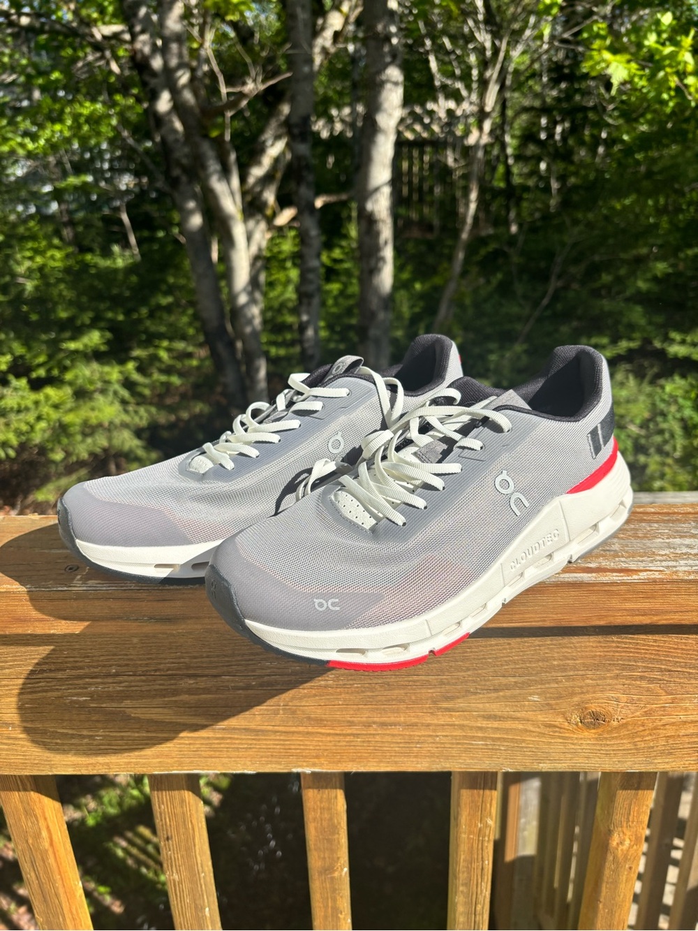 On Running Trainers in Light Grey with Black Accents